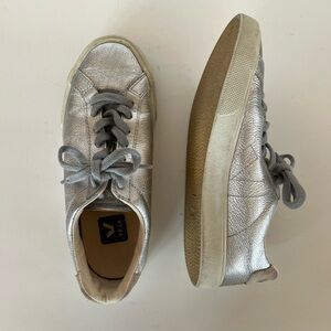 Veja Women's Esplar Silver Metallic Sneakers in Silver, size 36/5
